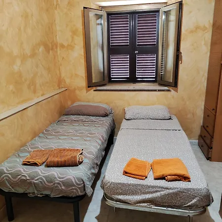 Stanza Con Bagno Privato In Condiviso